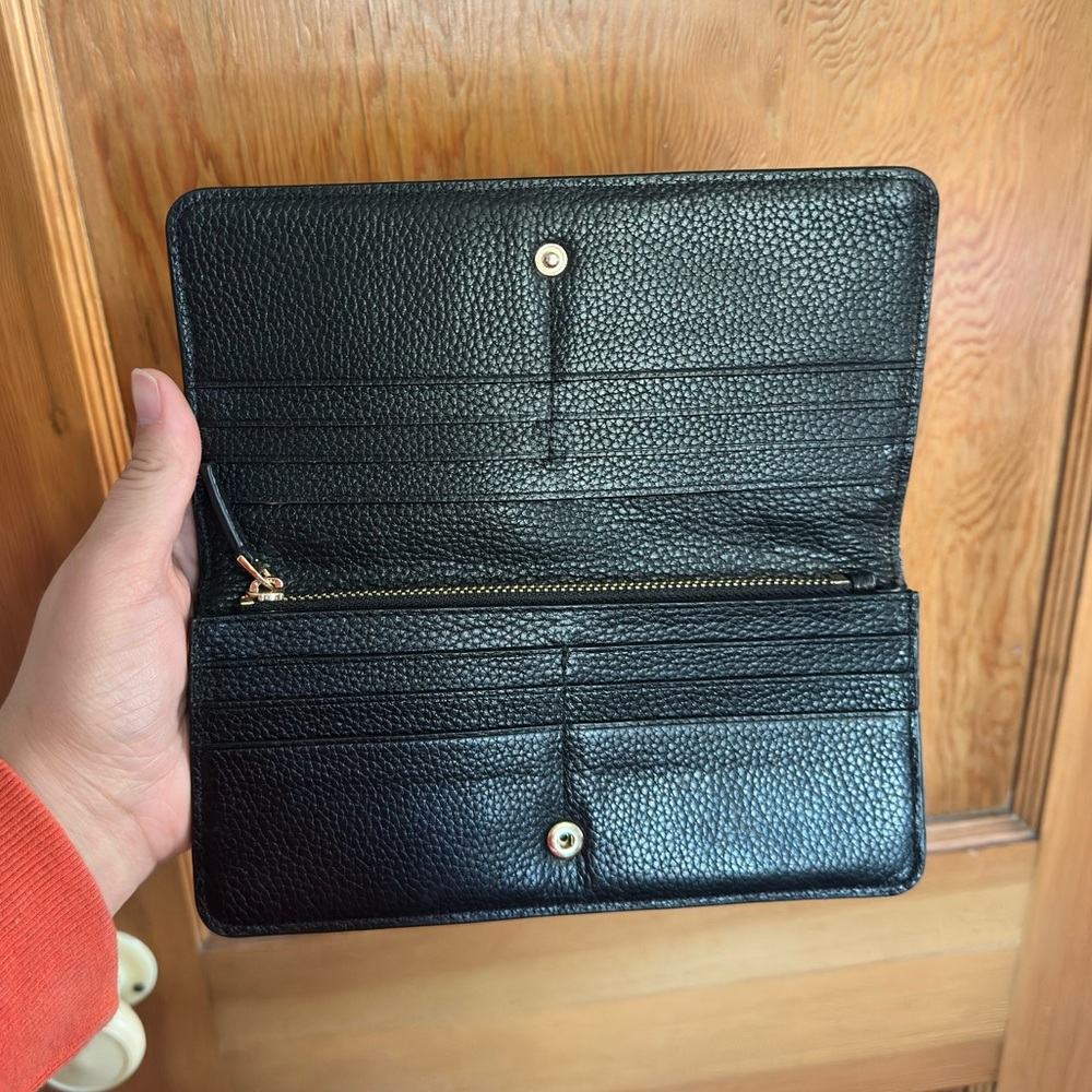 tory burch blake pebbled leather bifold wallet - Picture 5 of 7